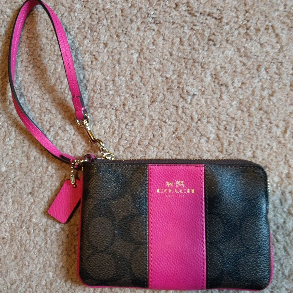 Coach leather wristlet